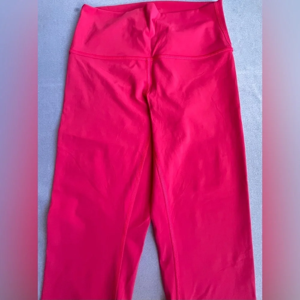 Lululemon Athletica Bold Pink Leggings - Picture 10 of 10
